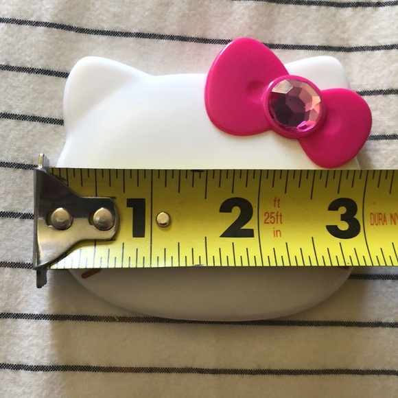 Hello Kitty Compact Mirror - Picture 9 of 11
